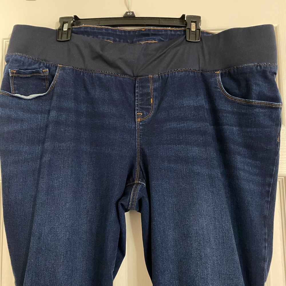 Old navy bootcut maternity jeans